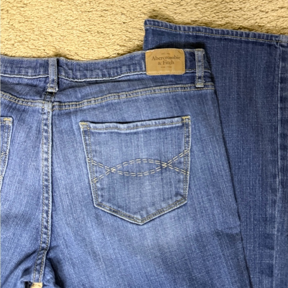 Abercrombie & Fitch Light Blue Straight Leg Jeans - Picture 4 of 6